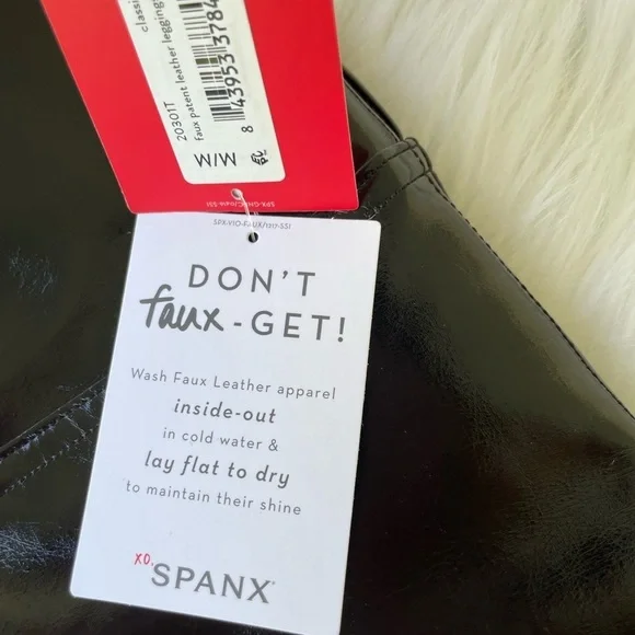 NWT - Spanx Faux Patent Leather Leggings - Vinyl - Size Med. Tall - Picture 5 of 11